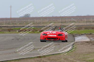 media/Jan-15-2023-CalClub SCCA (Sun) [[40bbac7715]]/Group 6/Qualifying (Sweeper)/